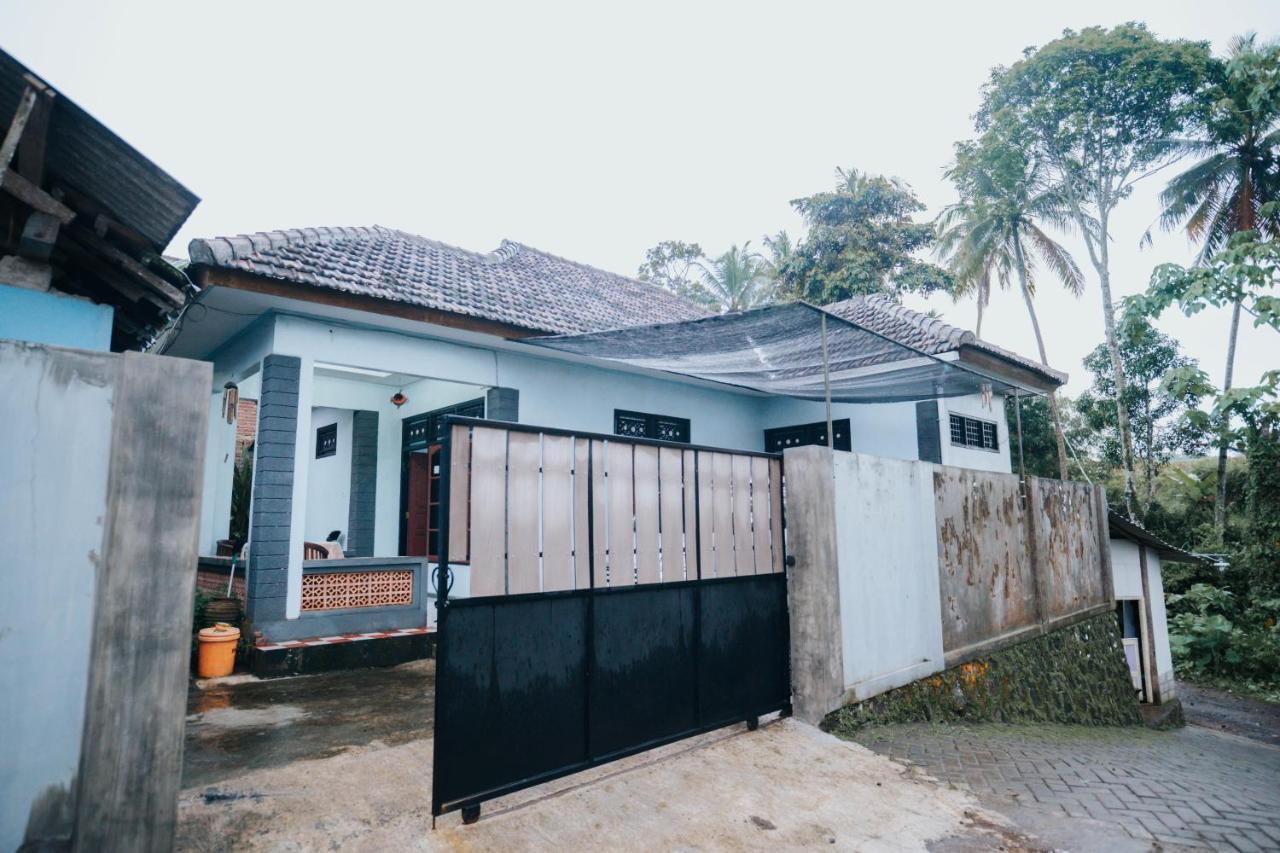 Agus Hidden Homestay - Banjar Sweet Village Banyuwangi  Dış mekan fotoğraf
