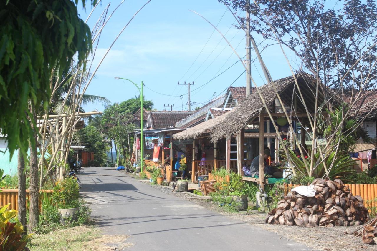 Agus Hidden Homestay - Banjar Sweet Village Banyuwangi  Dış mekan fotoğraf